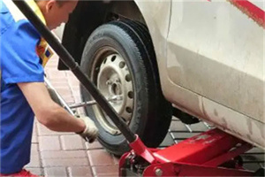 灵台附近拖车24小时服务热线电话